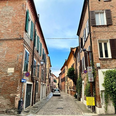 Oasi Rinascimentale Con Giardino In Centro Ferrara Apartment Bagian luar foto